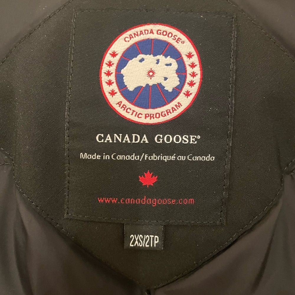 Canada Goose Whistler 2XS - Picture 5 of 5